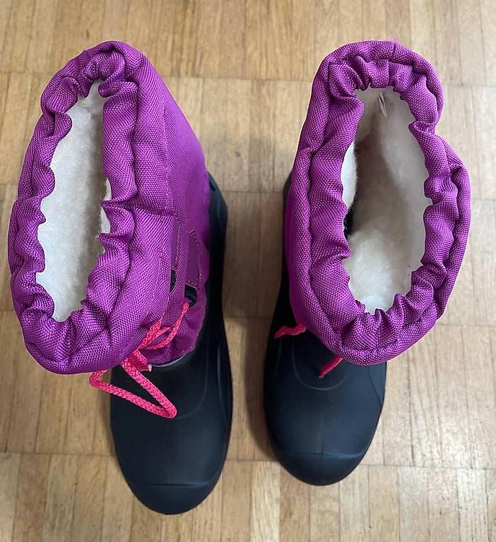 Schuhe für Mädchen: Winterstiefel Grösse 37 – Gebraucht aus Zürich von giovannisp 1