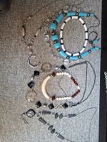 Lot  colliers fantaisie divers bon état