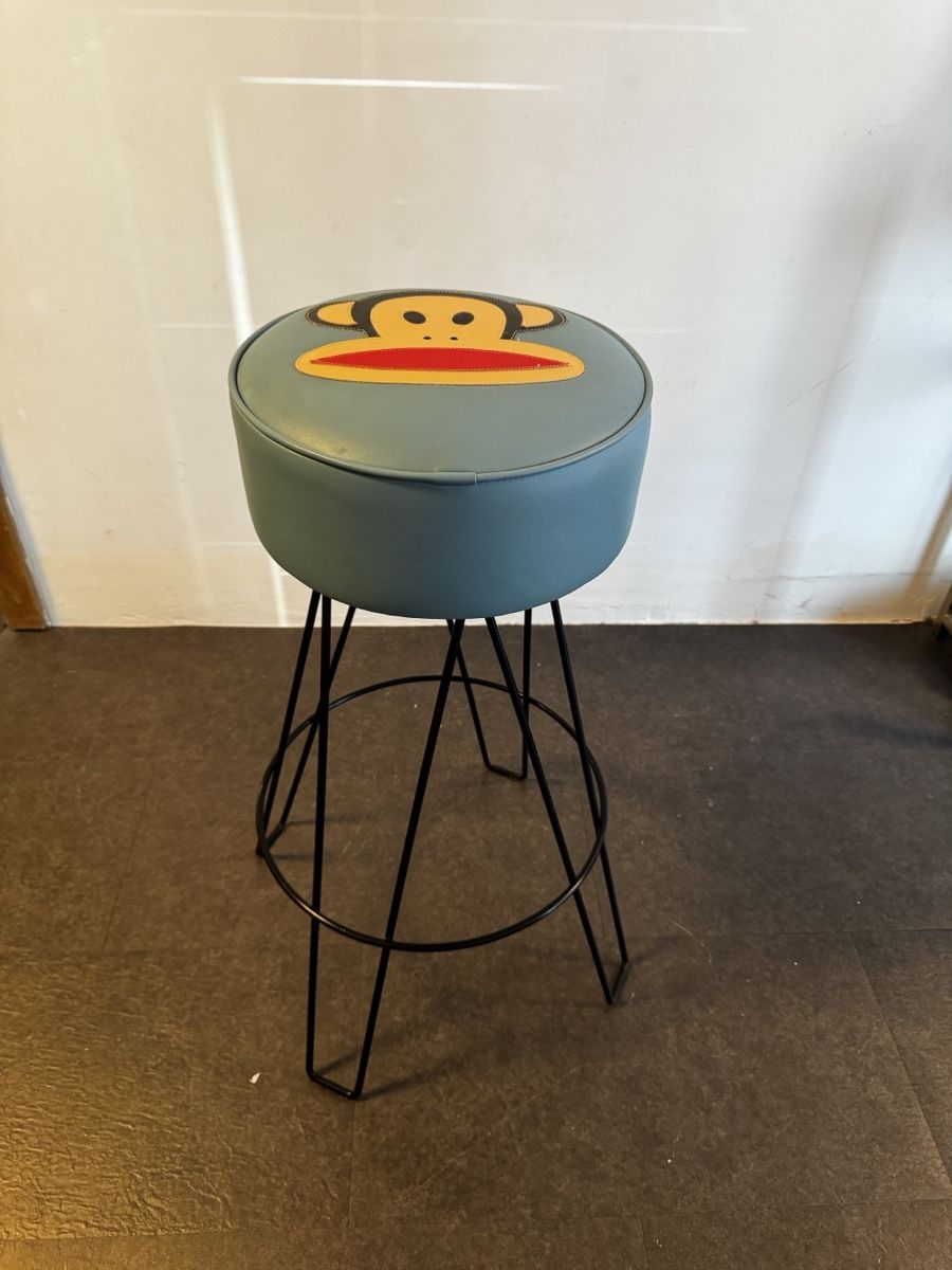 Sgabelli: Original Paul Frank stool with Julius the monkey – Usato da Rüti ZH venduto da Fruebartsch80
