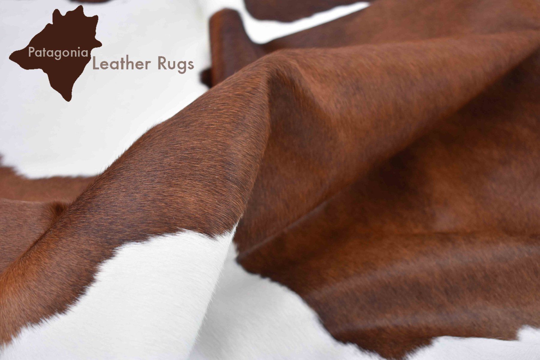 Tappeti: echtes Kuhfell Teppich exotic – Nuovo e nell'imballaggio originale da Arbedo venduto da patagonialeatherrugs 1