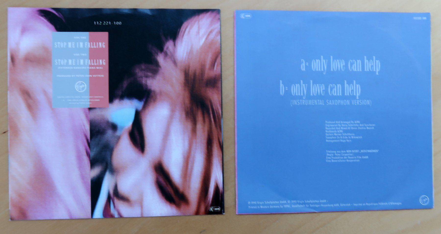 Dischi in vinile: AZRA - 2 VINYL SINGLES (NM) – Usato da Hedingen venduto da Studers 1