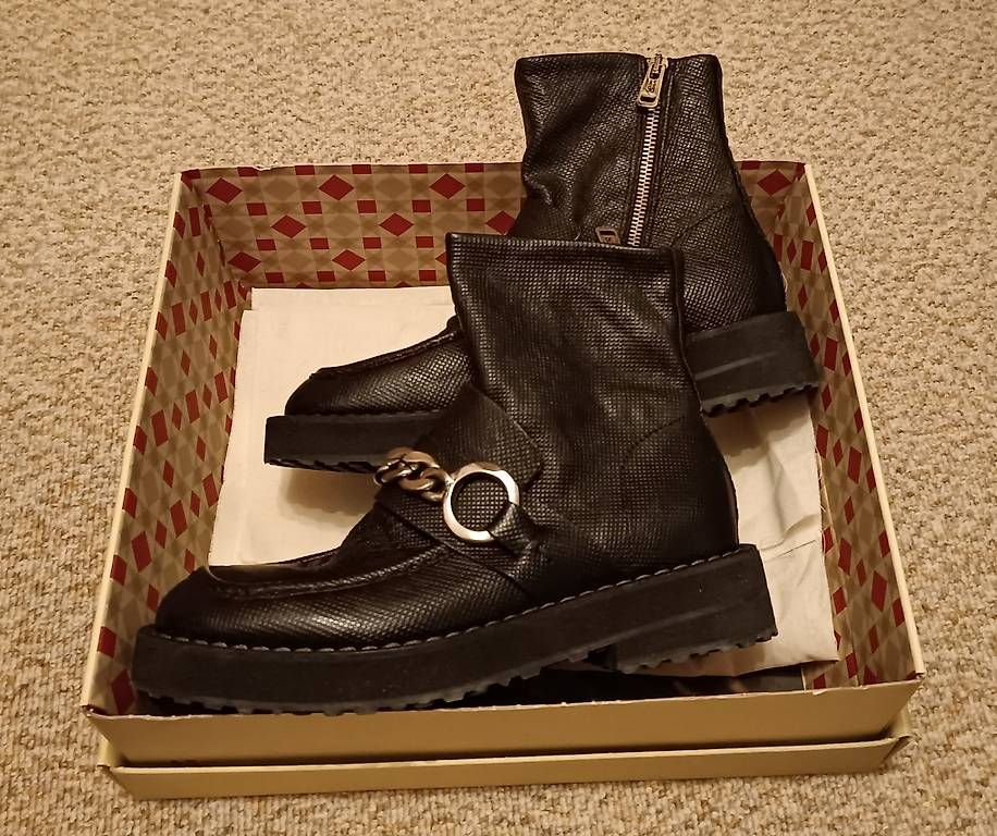 Scarpe da donna: A.S. 98 Stiefeletten – Usato da Roggwil TG venduto da sunbug 4