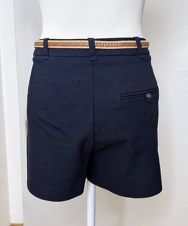 Zara Pantalons: Zara Basic Shorts S, mit Gürtel – D'occasion à Zürich par sunsilvana 2