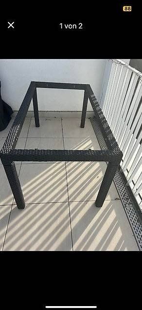 Tavoli: Gartentischgestell aus PE-Rattan – Usato da Eglisau venduto da Nada83