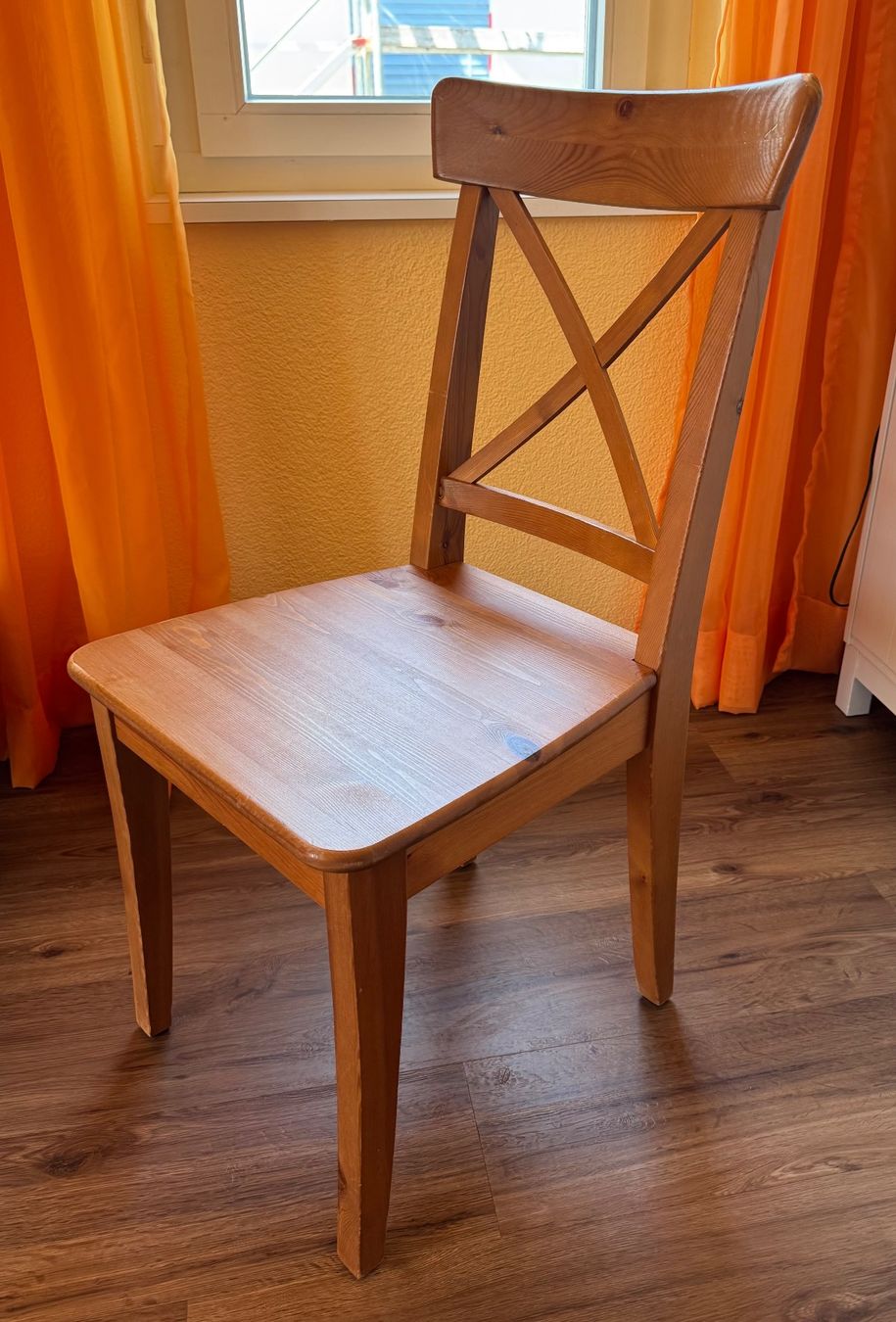 Ikea Stühle: Holzstuhl braun – Gebraucht aus Hunzenschwil von tin001