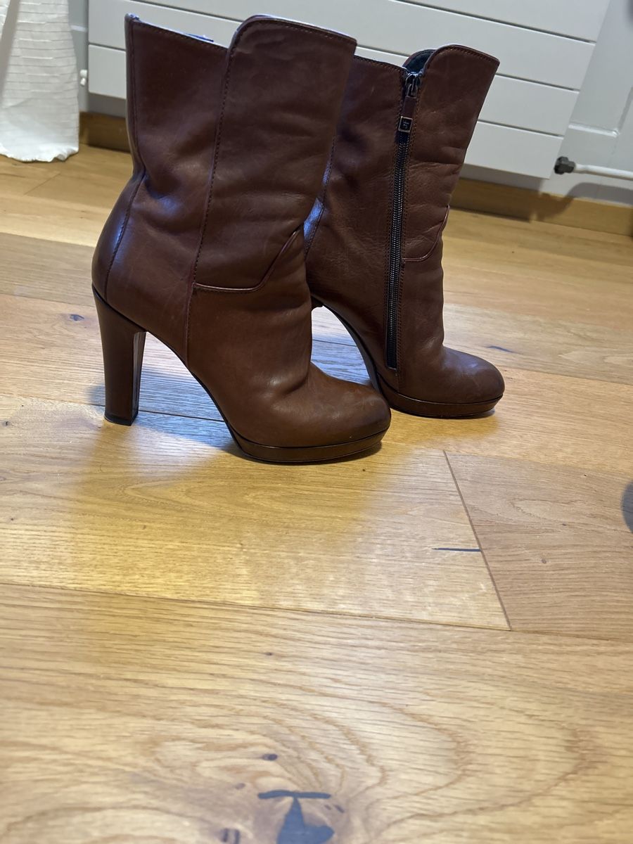 Scarpe da donna: Boots cuir – Usato da Burgdorf venduto da nat_kfq5 2