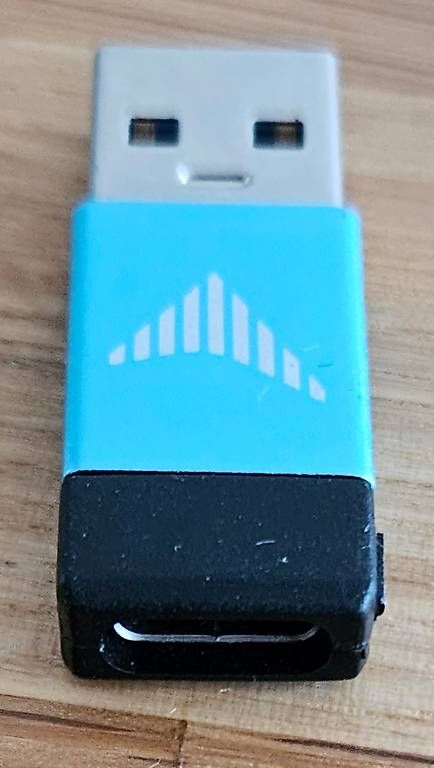 Laufwerke & Adapter: USB zu USB-C Adapter – Gebraucht aus Rudolfstetten von sho_6z79