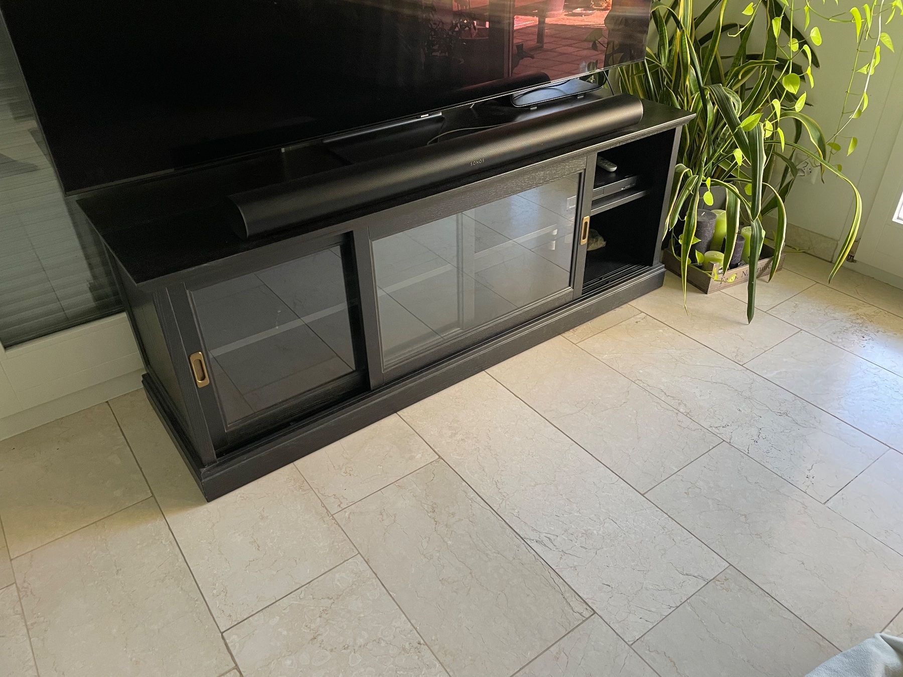 Ikea Vitrinen: Sideboard / Vitrine – Gebraucht aus Chur von Papillon404 3