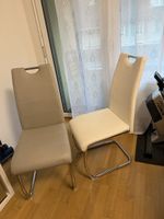 4 Freischwinger Stühle