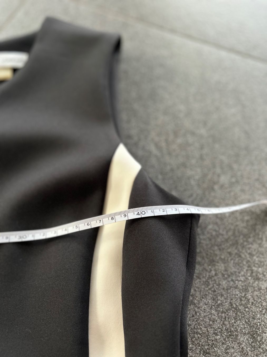 Calvin Klein Kleider: Calvin Klein Kleid Grösse 10 – Gebraucht aus Lengnau AG von gercla 4