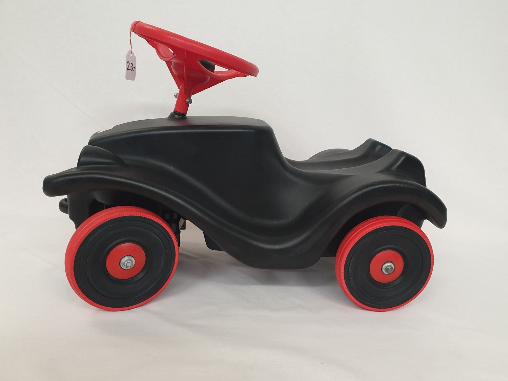 Big Véhicules pour enfants: BIG Bobby-Car, schwarz/rot – D'occasion à Zürich par sho_g8sf