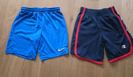 2x Sportshorts Nike+Champion Gr S/M (146)
