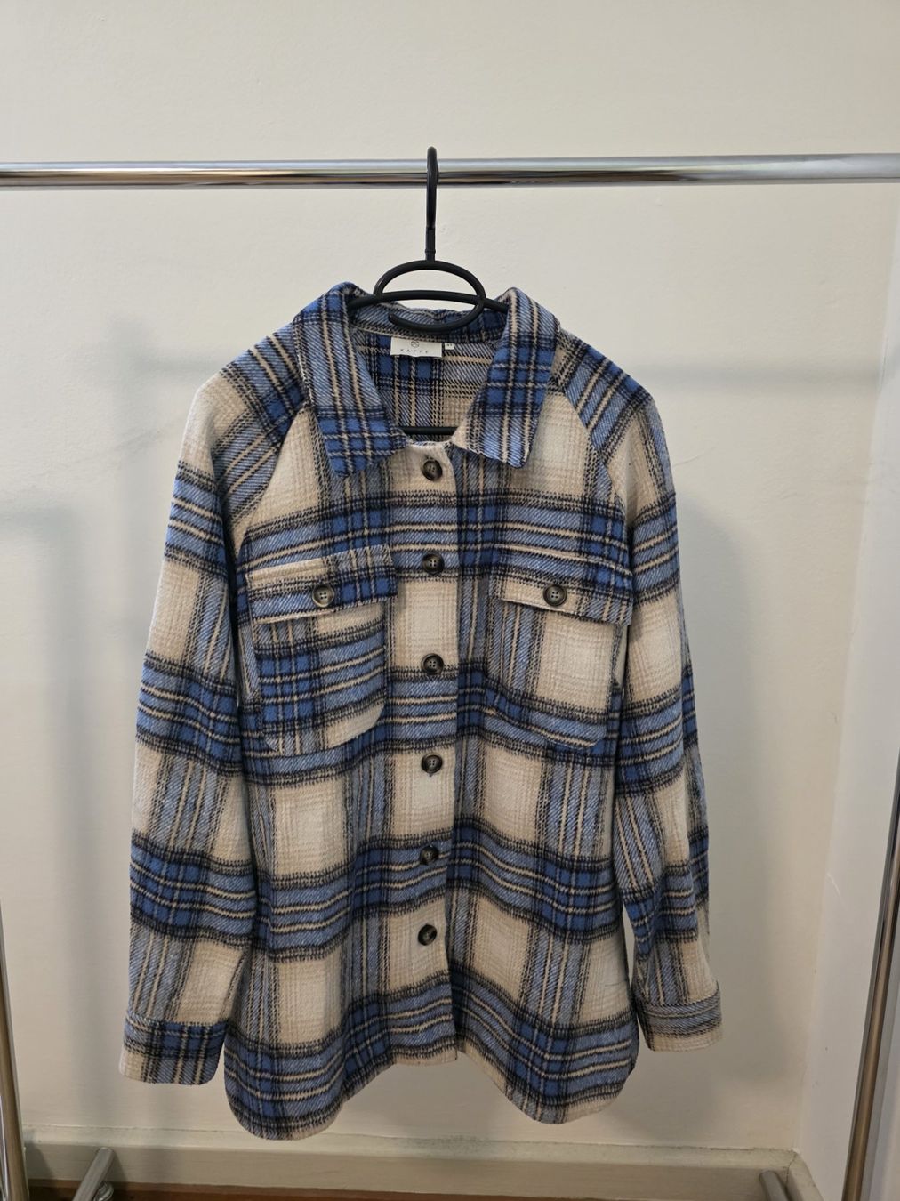 Vestes: Karierte Jacke Kaffe – D'occasion à Rothenfluh par sel_j856