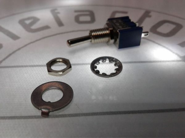 Interruttori: Mini-Kippschalter AN/AUS/AN, 3-PIN 1Stk. – Nuovo (secondo la descrizione) da Luzern venduto da Salefactory 3