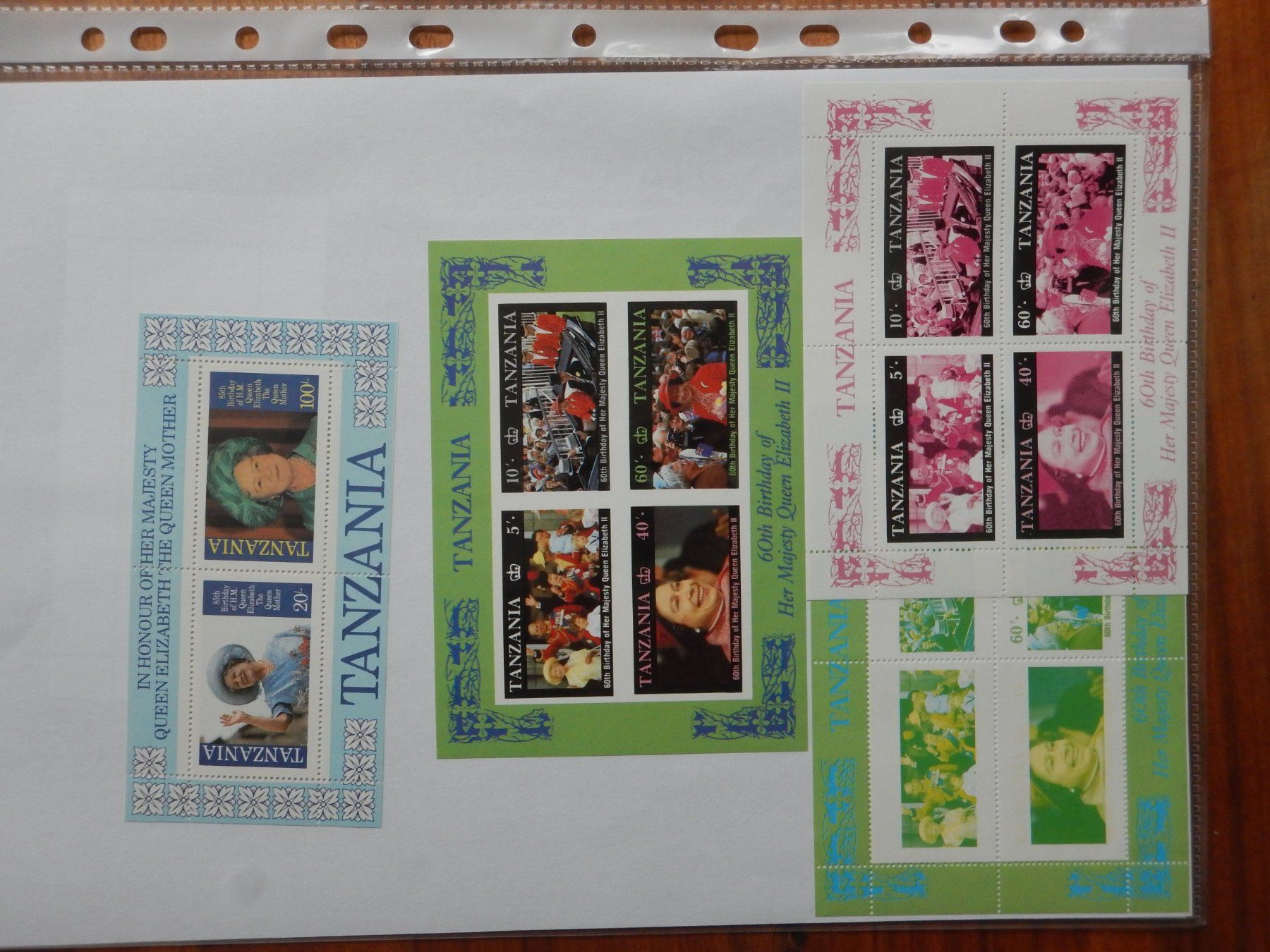 Tous les timbres: Tansania 31 Blöcke ** – D'occasion à Zürich par Muehlekauf 5
