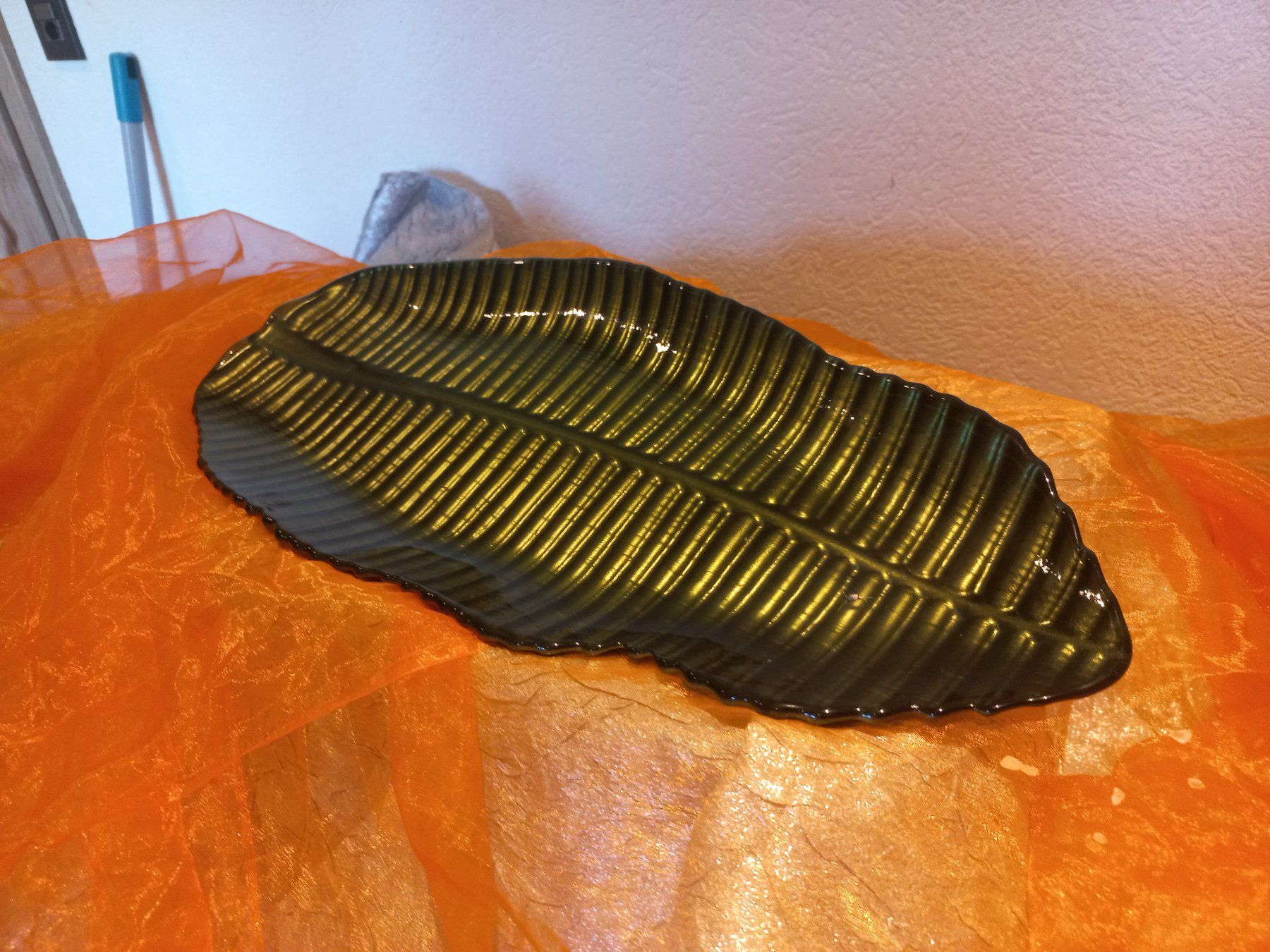 Partylite Alle Dekorationen: Plat feuille de bananier – Gebraucht aus La Sagne NE von John7Steph 2