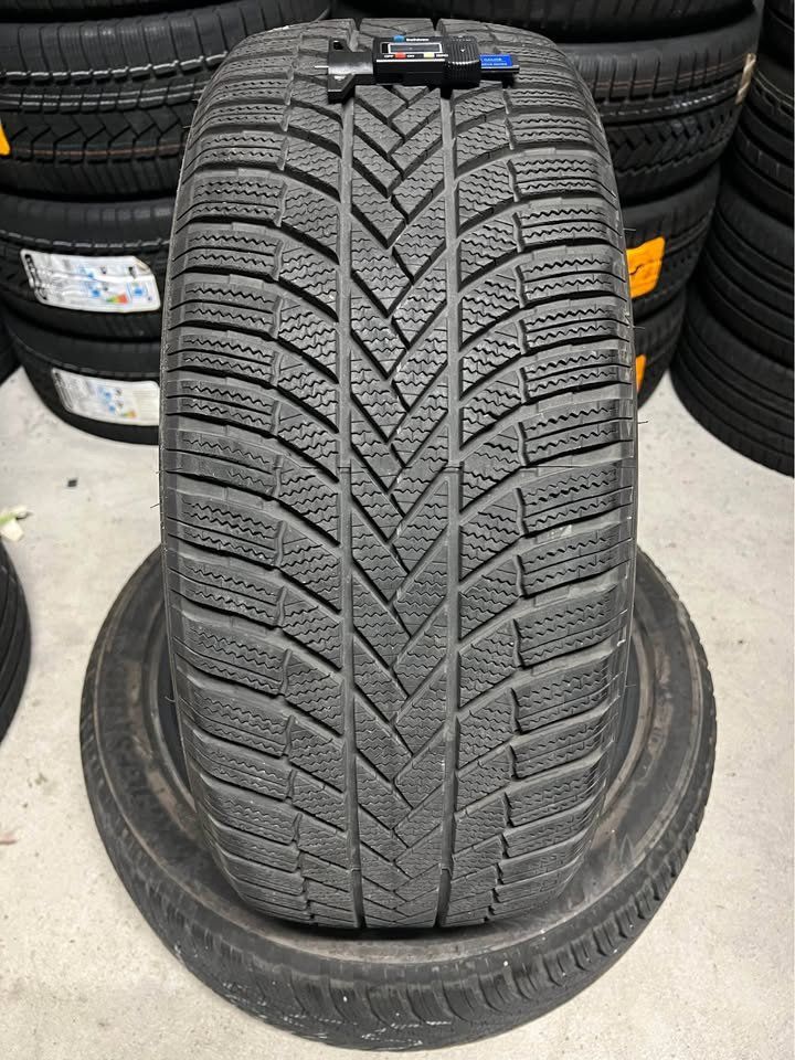Bridgestone Pneumatici & Ruote complete: 255/45R20 105V Bridgestone Blizzak LM005 – Usato da Pratteln venduto da pne_s8lz 1