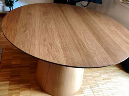 Runder Esstisch furniert Holz, ø120cm (Kliplev Jysk)