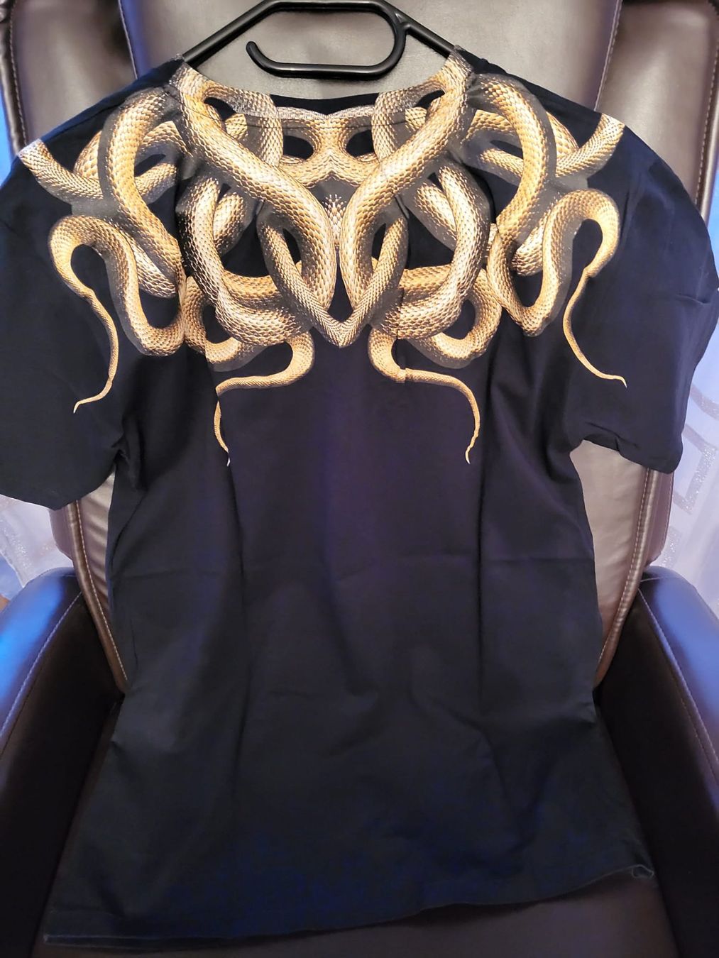 Marcelo burlon T-shirt: Marcelo Burlon Snakes T-shirt – Nuovo (secondo la descrizione) da Grenchen venduto da Lucifero17 1