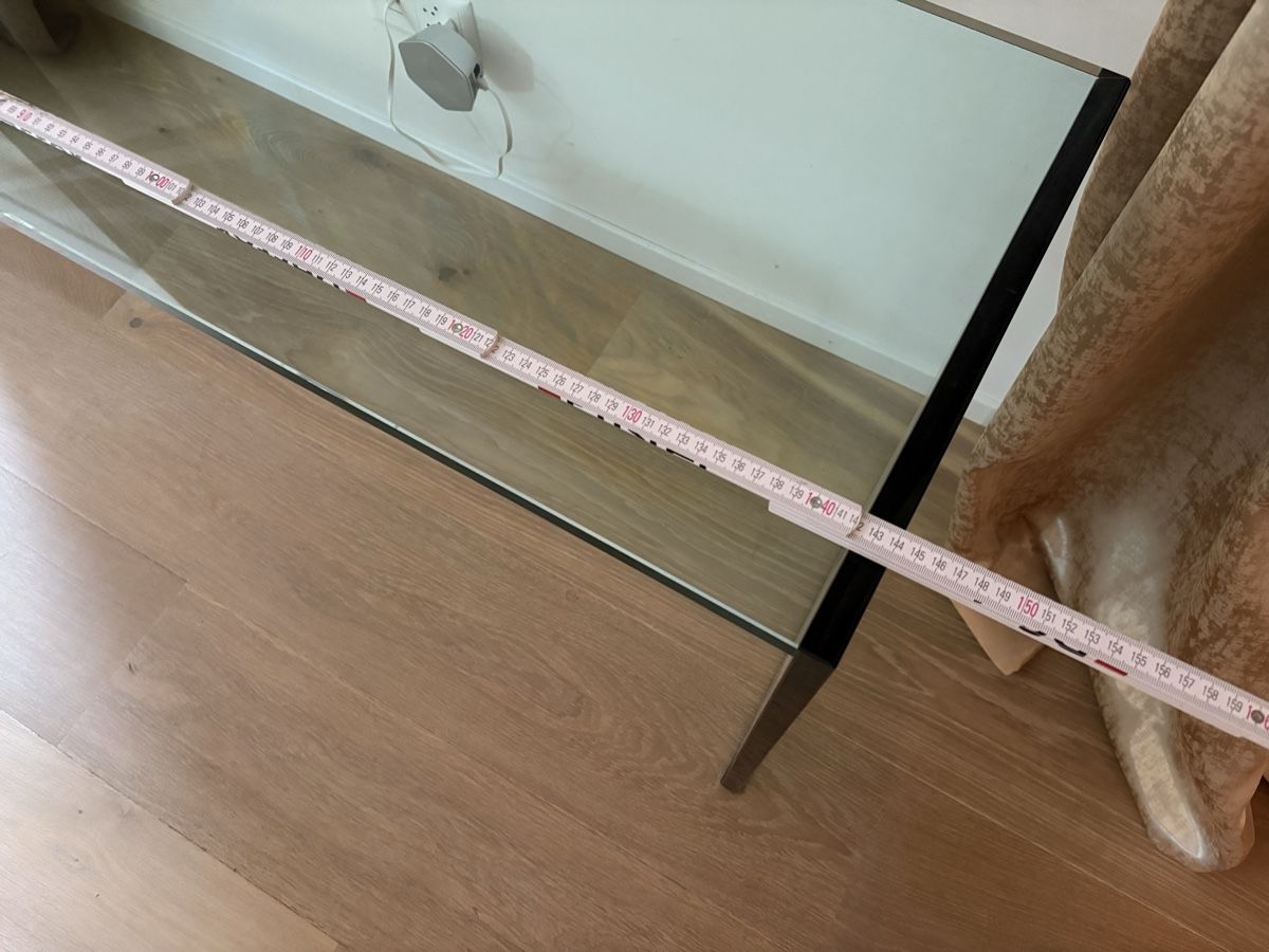 Scaffali: Glass Sideboard 144x60x38 cm  – Usato da Rifferswil venduto da Skywin01 1