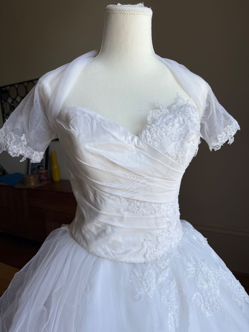 Kleider: Robe de mariée – Gebraucht aus Lausanne von Firulais78 1
