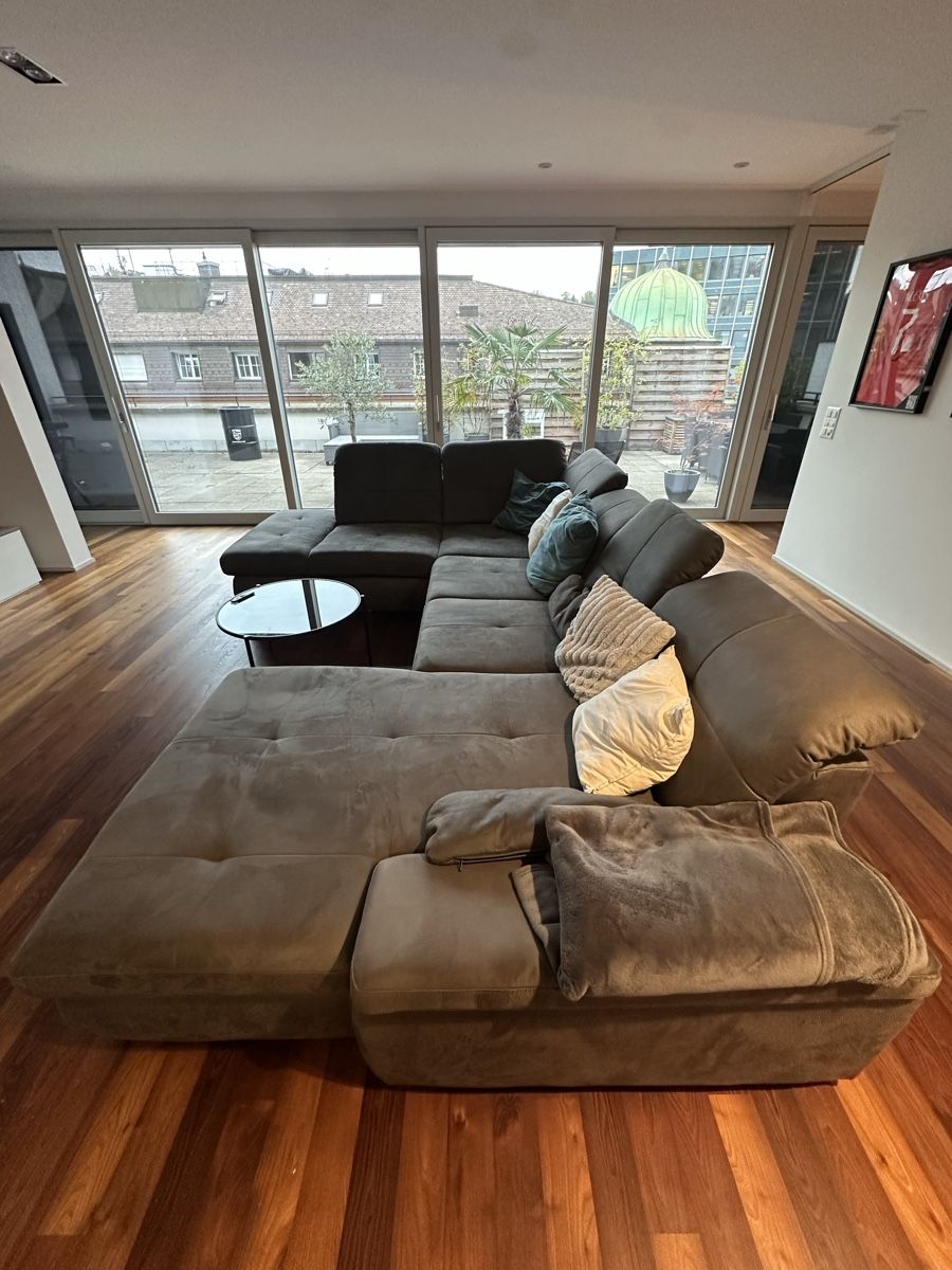 Sofas: Grosses Sofa top Zustand – Gebraucht aus St. Gallen von JanisB23 1