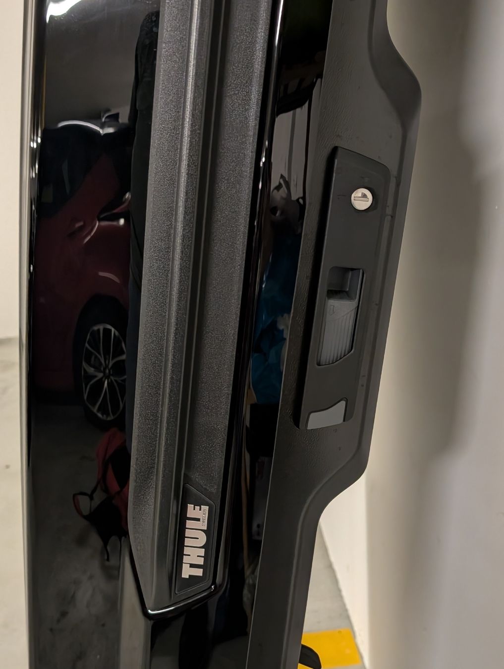 Thule Box da tetto: Thule Motion 3 XL Low Black Glossy – Usato da Dübendorf venduto da NICKDUSS 5