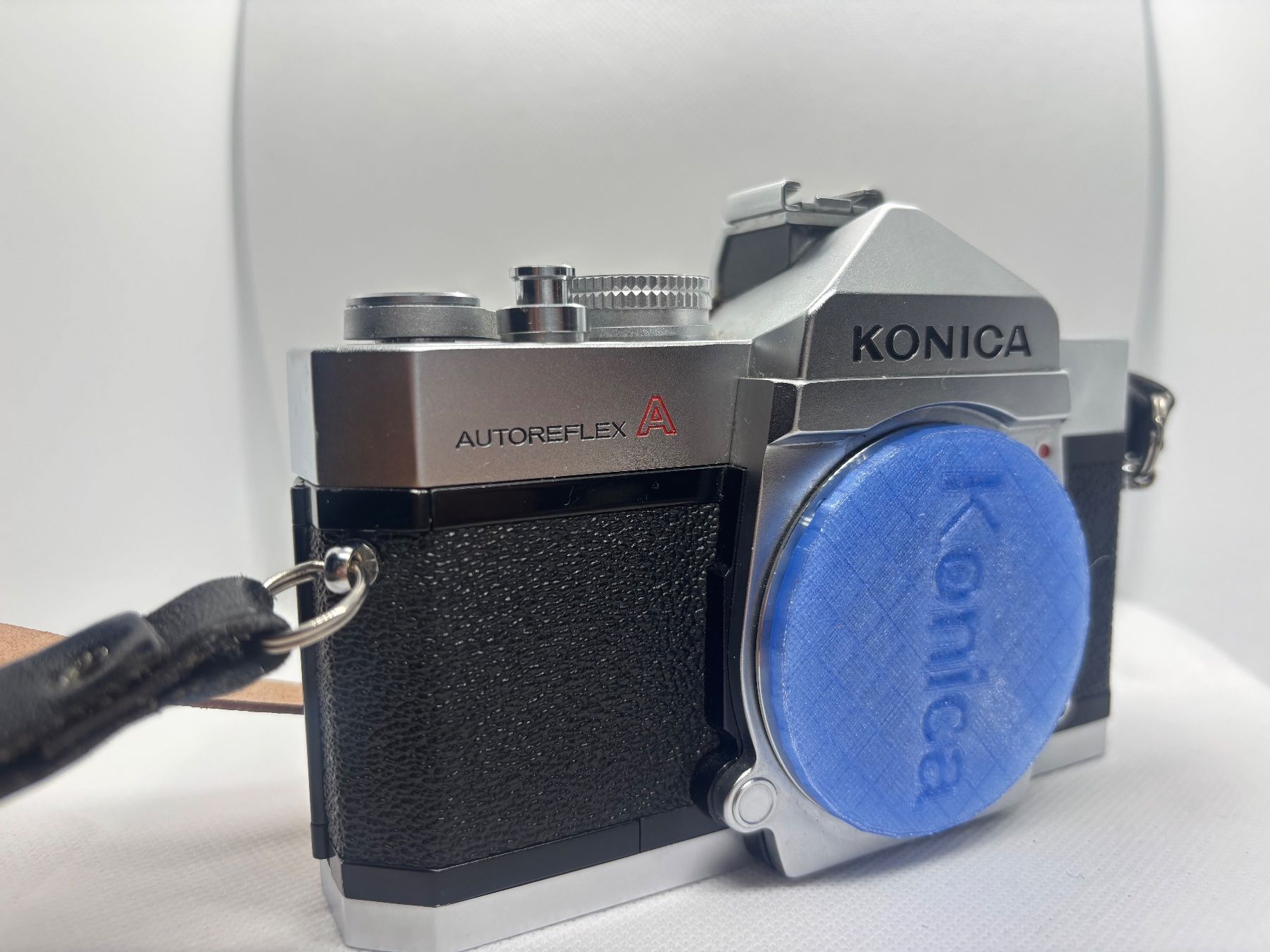 Konica Fotocamera: Konica A HS – Usato da St-Ursanne venduto da tui_x5vz