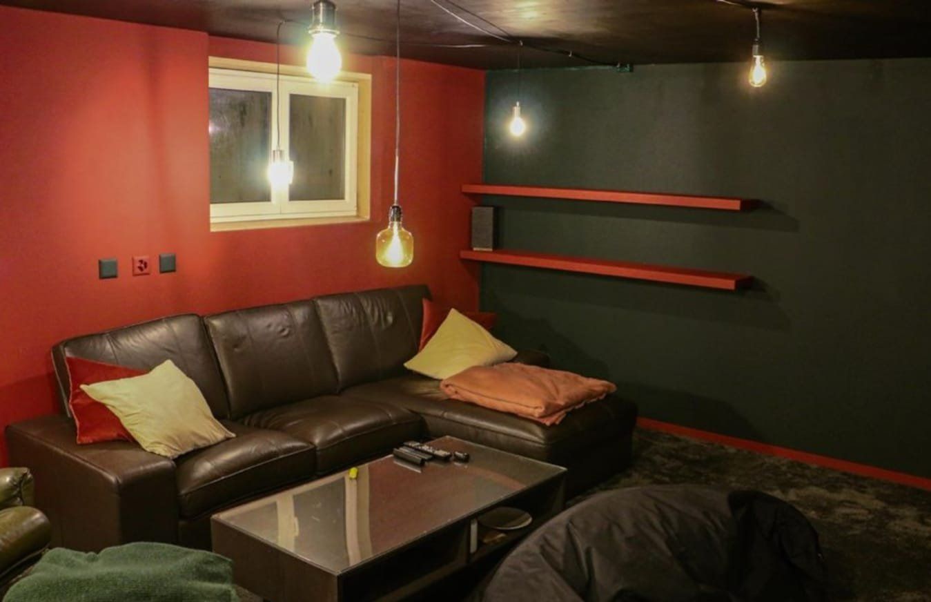 Ikea Sofas: Leder Sofa gut erhalten NP 1800.- – D'occasion à Muri AG par Tollundschoen