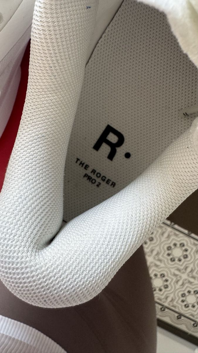 On Scarpe da uomo: On The Roger Pro 2, Weiss, Grösse 40 – Usato da Altendorf venduto da Titziani 4