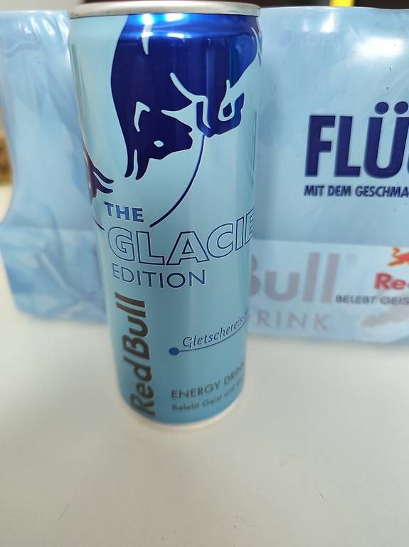 Borracce & Thermos: RedBull Glacier Edition 250ml Neu Dose Gletschereis  – Usato da Au SG venduto da han_w22y 3