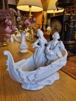 Biskuit Porzellan Figur Rokoko Paar in Gondel Vintage