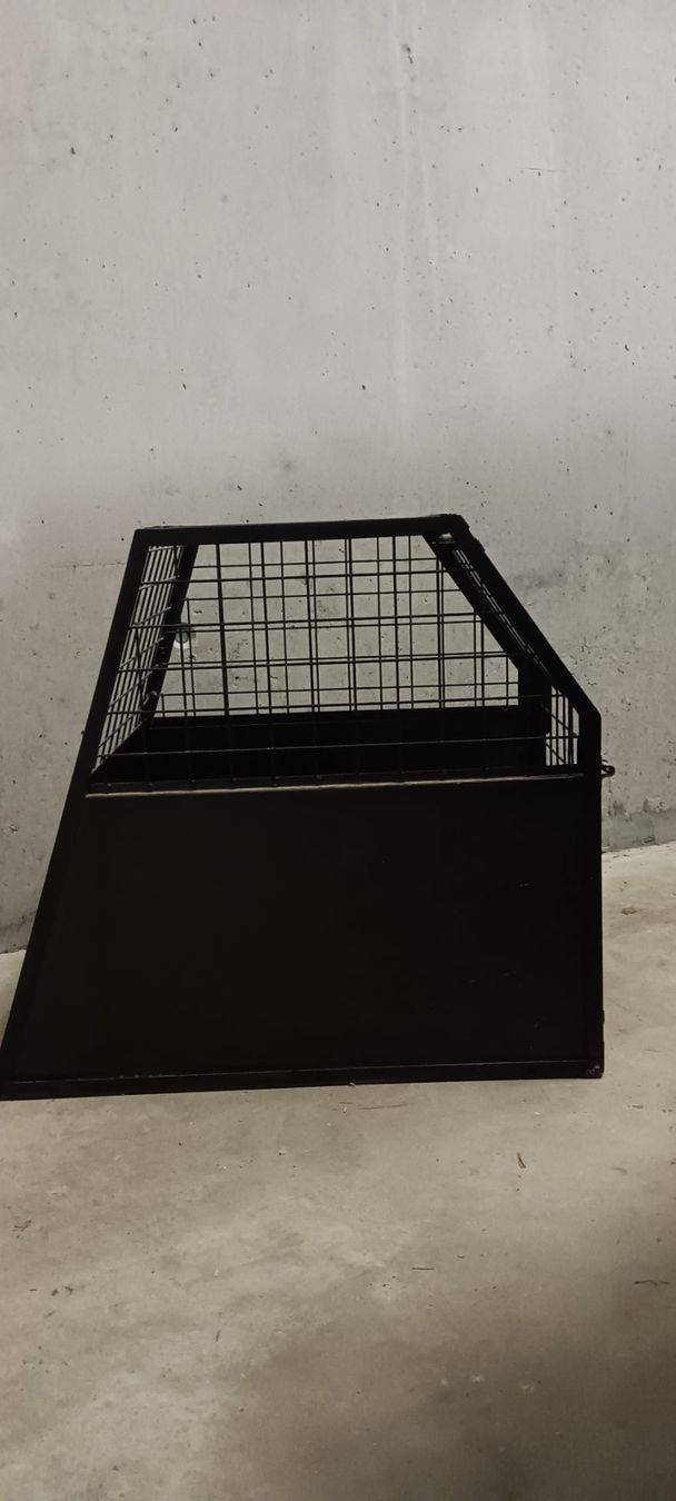 Gabbie, trasporto & Sicurezza: Hundebox – Usato da Gelterkinden venduto da rol_cnb9 3