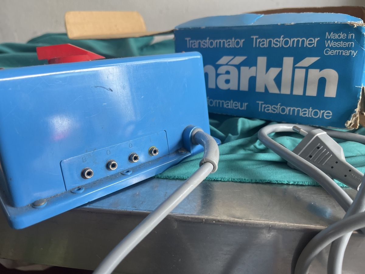 Märklin Modellini di ferrovie: Marklin Transformator 6631 Transformer guter Zustand – Usato da Brienz BE venduto da hey_z9vg 2