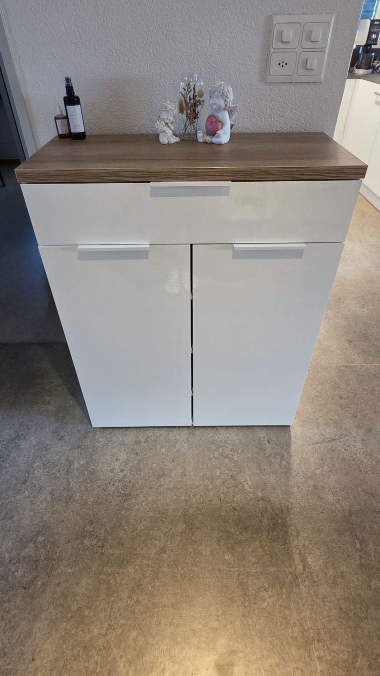 Commodes: Schuhschrank/Kommode – D'occasion à Guntershausen par TSV94