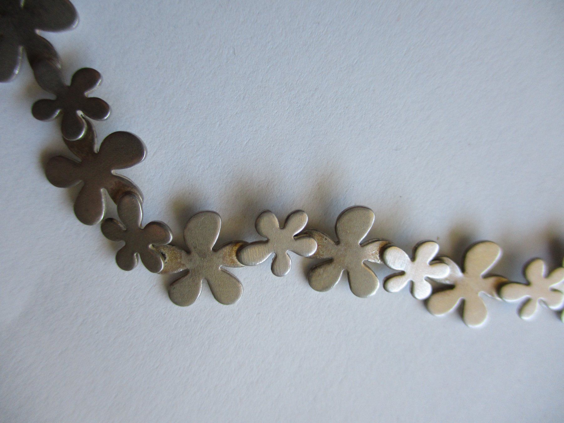 Colliers: Collier fleurs argent 925 – D'occasion à La Sarraz par vic_v6kz 1