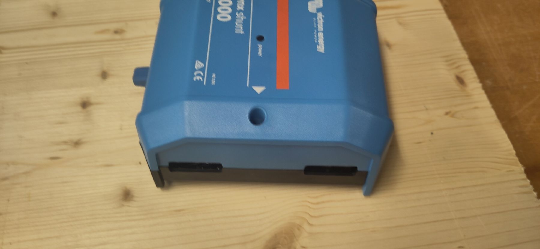Alimentazione elettrica: Victron Lynx 1000 Shunt – Usato da Liebefeld venduto da robi15blue 1