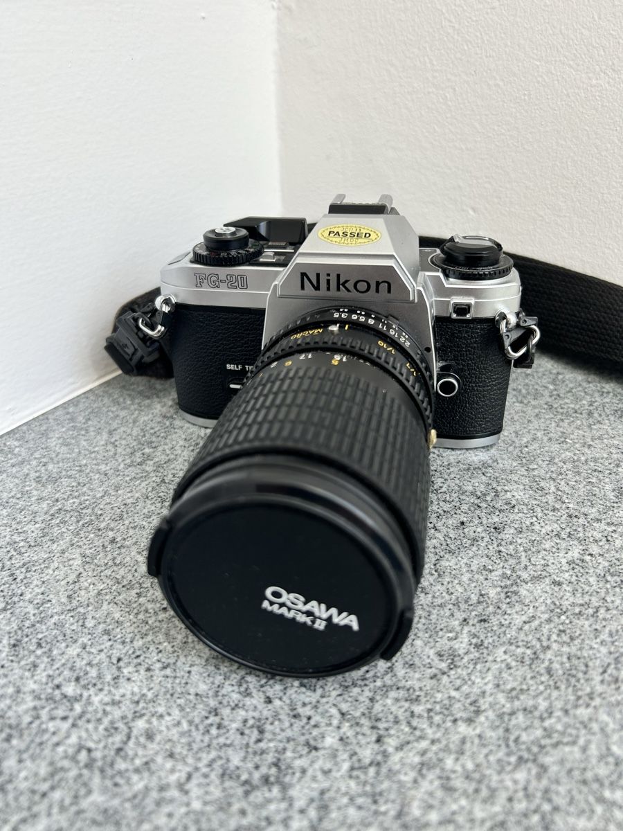 Nikon Fotocamera: Analog Kamera Nikon FG-20 – Usato da Gutenswil venduto da Naehlaelae
