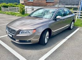 Volvo S80 V8 Yamaha Motor