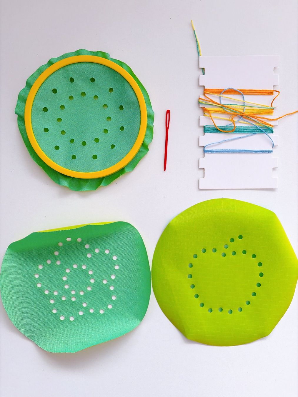 Giocattoli: First Sewing Kit Erstes Nähset Kit de Couture The Analyst Pl – Usato da Vacallo venduto da olg_7nvc 1