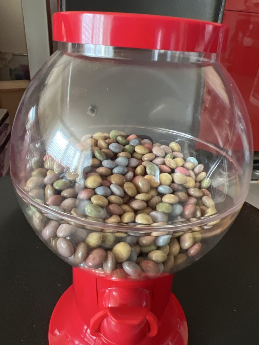Spielzeuge: Smarties-Spender-Box Vintage, neuwertig – Neu (gemäss Beschreibung) aus Wettingen von sauna67 2