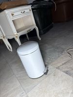 Kosmetikeimer weiss mit Tretmechanismus guter Zustand