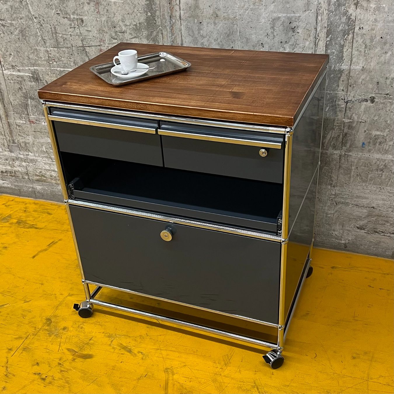 Banconi: USM-Haller: Coffeewagon, Upcycling/customized – Usato da Büren an der Aare venduto da maxx72 6