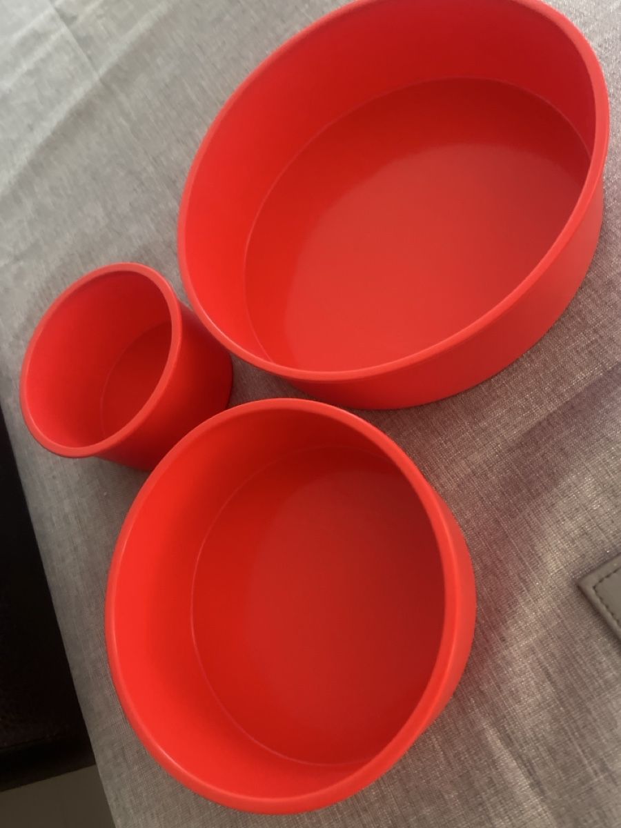 Teglie da forno: Silikonform Set, 3 teilig, Rot, Neu – Nuovo e nell'imballaggio originale da Zürich venduto da Belisimo 1