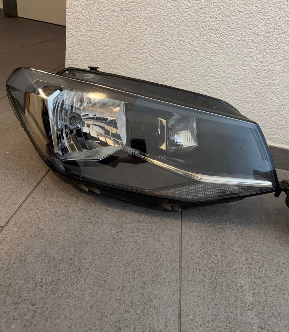 VW Toutes les pièces auto: Original VW Caddy 2K Halogen-Scheinwerfer Set links & rechts – D'occasion à Gossau SG par cloud9 1