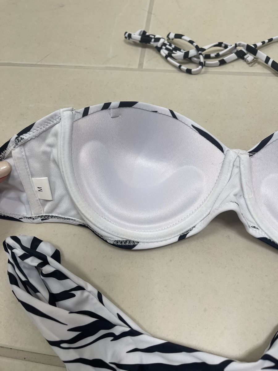 Costumi da bagno & Bikini: Neu Bikini in Zebra Optik Gr M – Nuovo e nell'imballaggio originale da Bassersdorf venduto da Sandy456 4