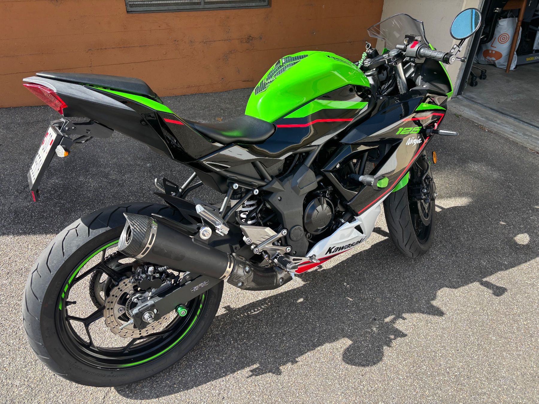 Kawasaki Strada: Kawasaki Ninja 125 (2022) – Usato da Biberist venduto da duarte09