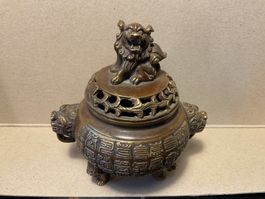 Chinesisches Rächerstäbchen Gefäss mit Stempel aus Bronze