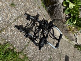 Porte-vélos pour coffre de voiture, en parfait état!
