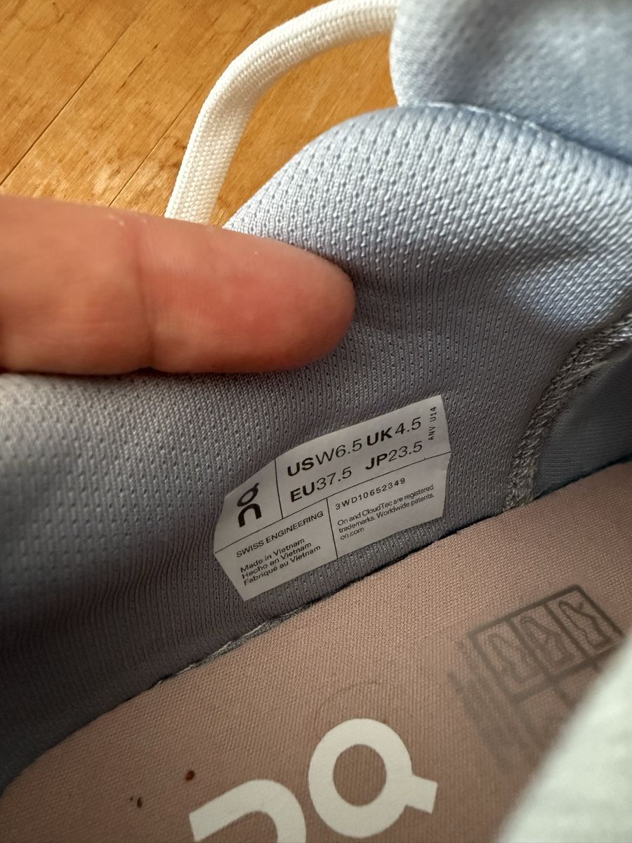 Scarpe da donna: Chaussures On - Roger  – Nuovo (secondo la descrizione) da Gland venduto da taf_20 3